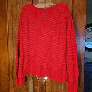 American Eagle Red Crewneck Sweater L 2014 Soft Knit Pullover Casual Classic